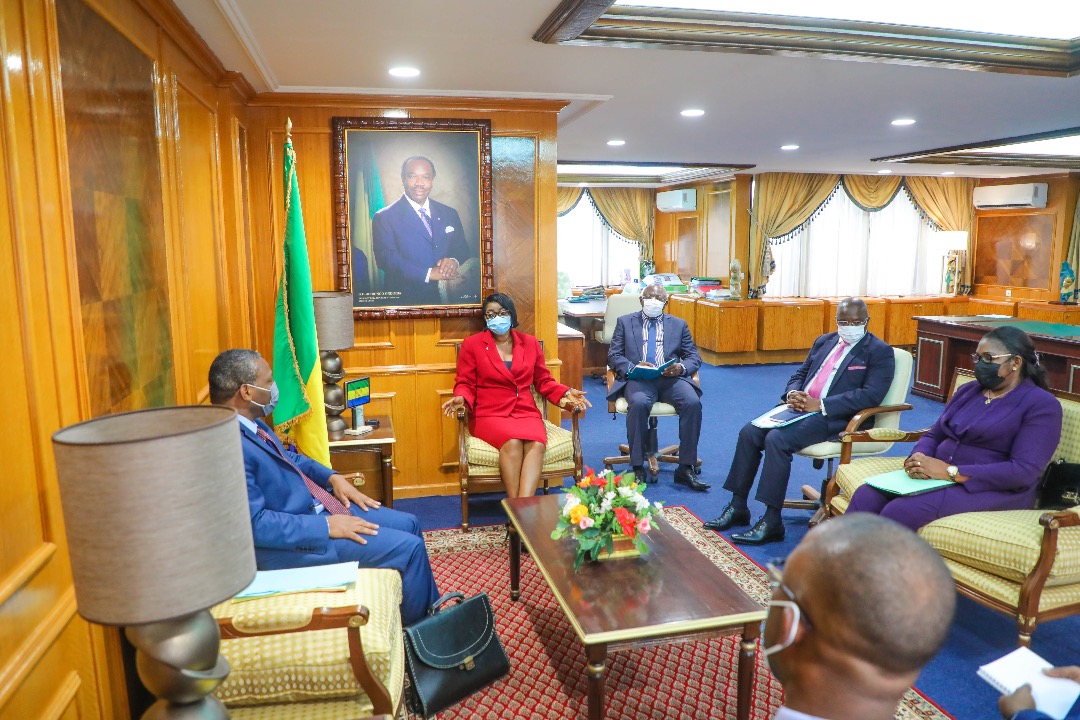 FMI : Les performances macro-économiques du Gabon en discussion à la Primature.   
